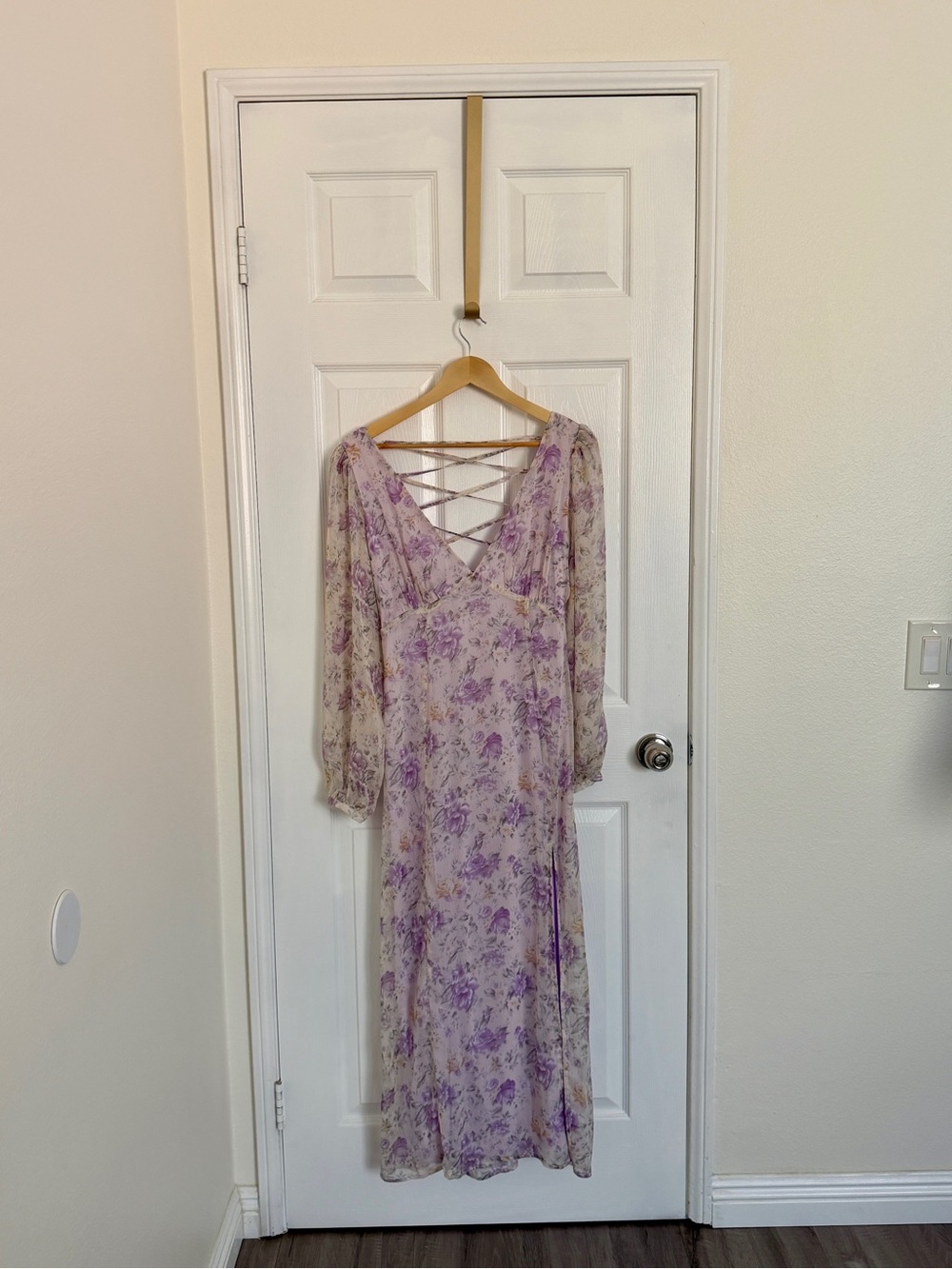 Floral Lace-Up V-Neck Midi Dress in Lavender